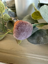 Load image into Gallery viewer, Perfect Fluffy Brush